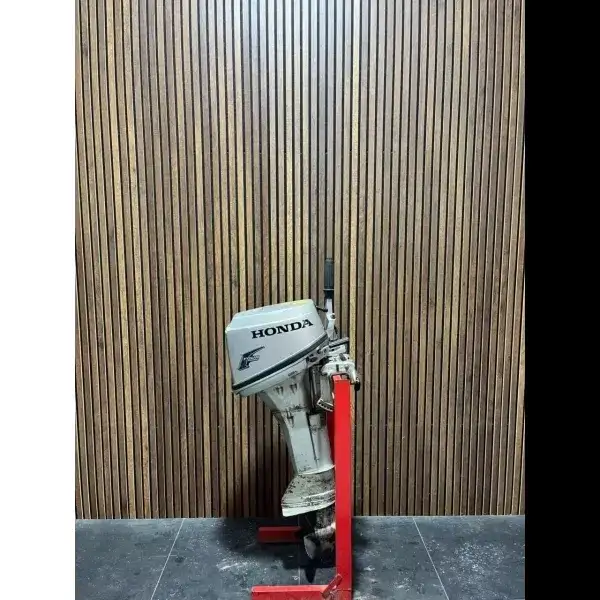 Honda 6 HP outboard engine